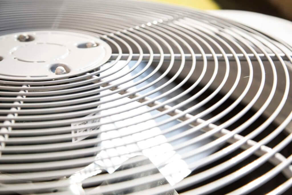 Single-Stage and Variable-Speed Air Conditioners